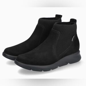 Mephisto Cyrene Black Boots Nubuck Leather Slip-On Sz 8 NEW Comfort
